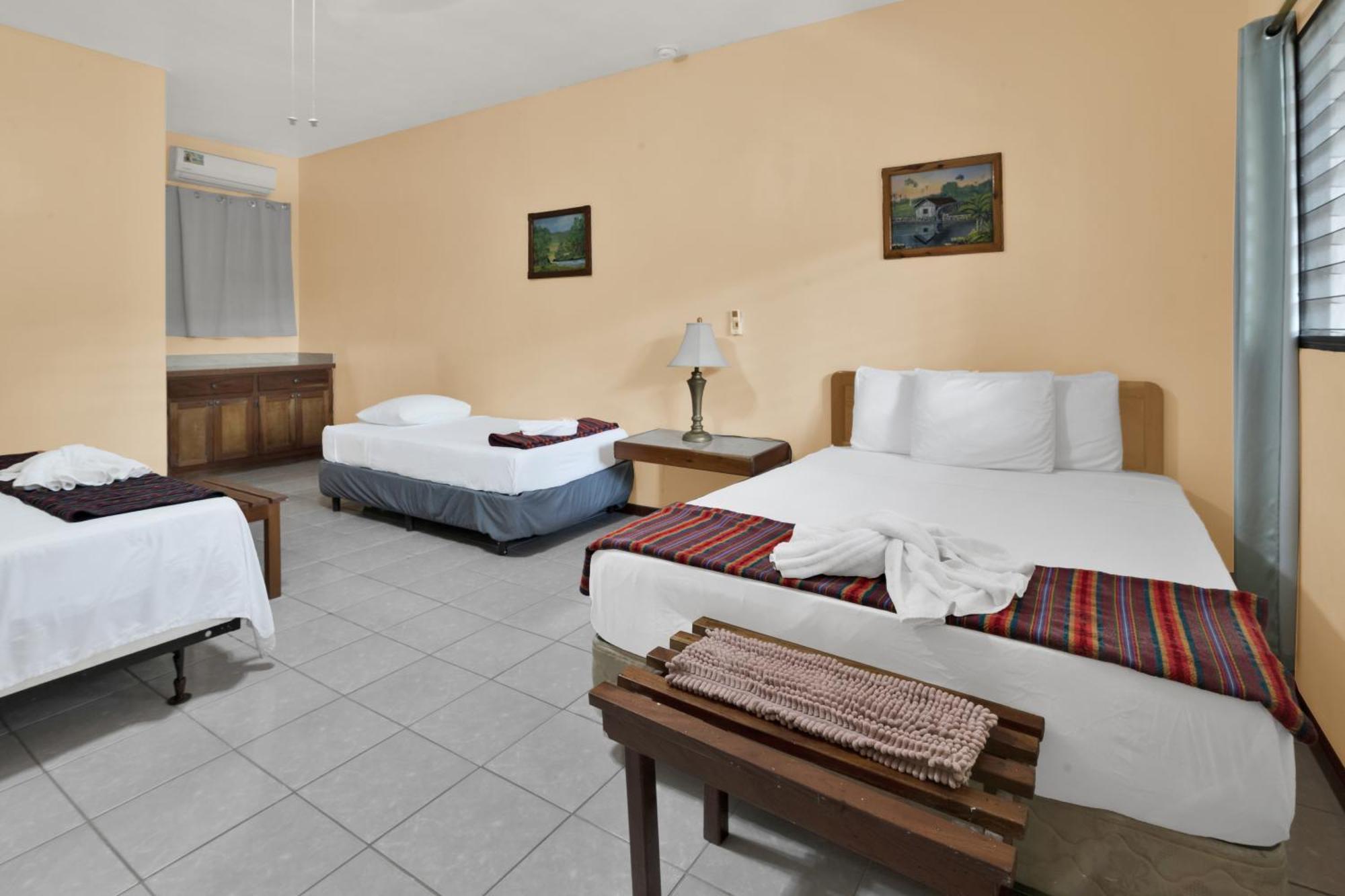 Drift Inn Cayo Santa Elena 外观 照片
