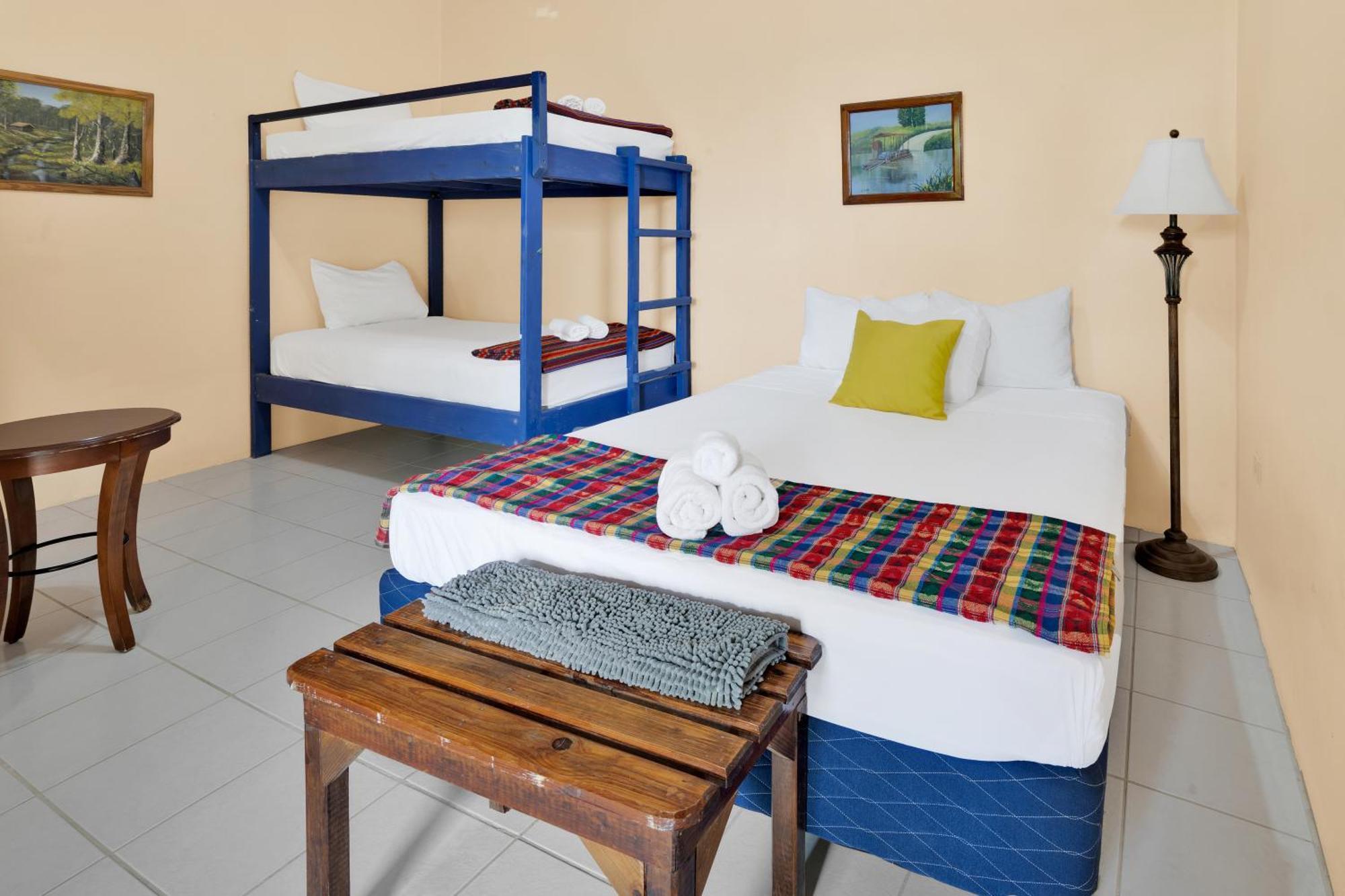 Drift Inn Cayo Santa Elena 外观 照片
